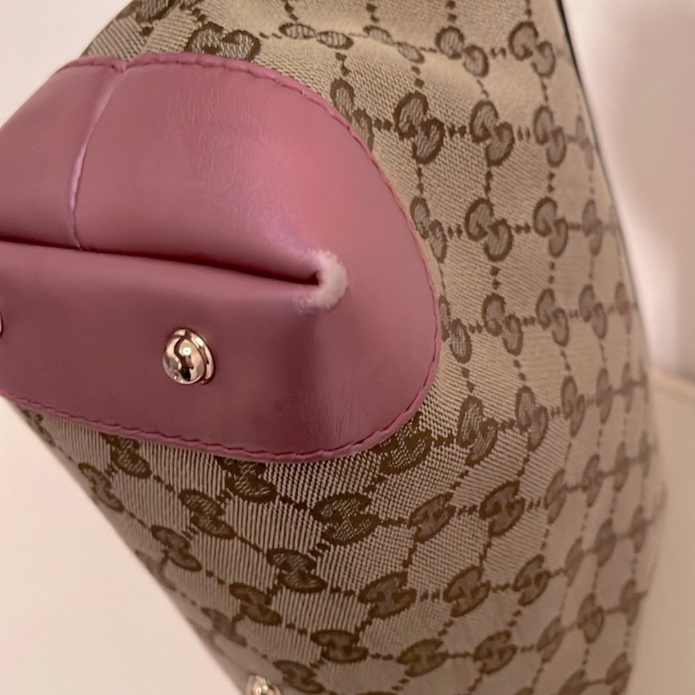 Gucci Metallic Pink Monogram Pochette - Picture 9 of 16